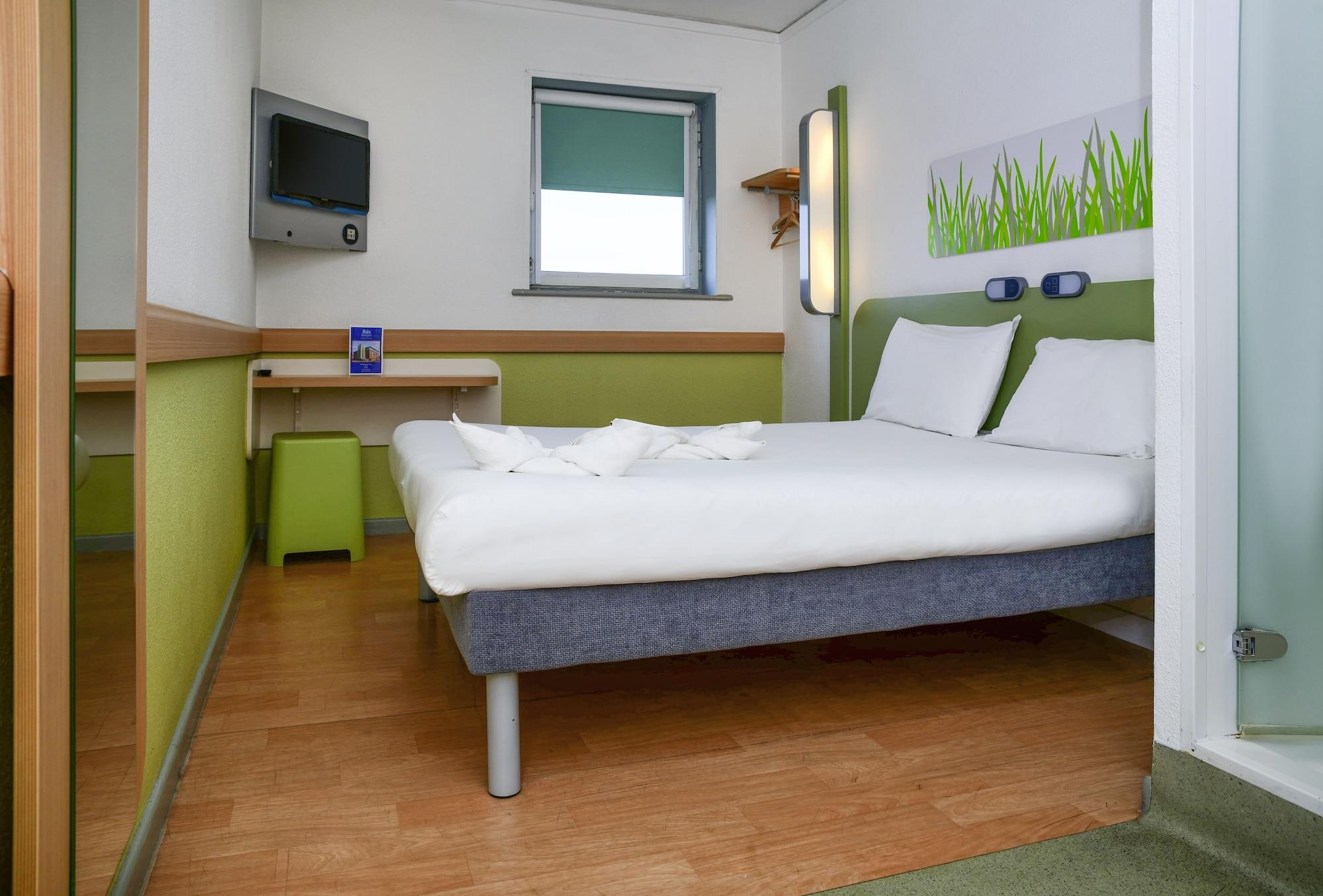 Ibis Budget Tours Nord Luaran gambar