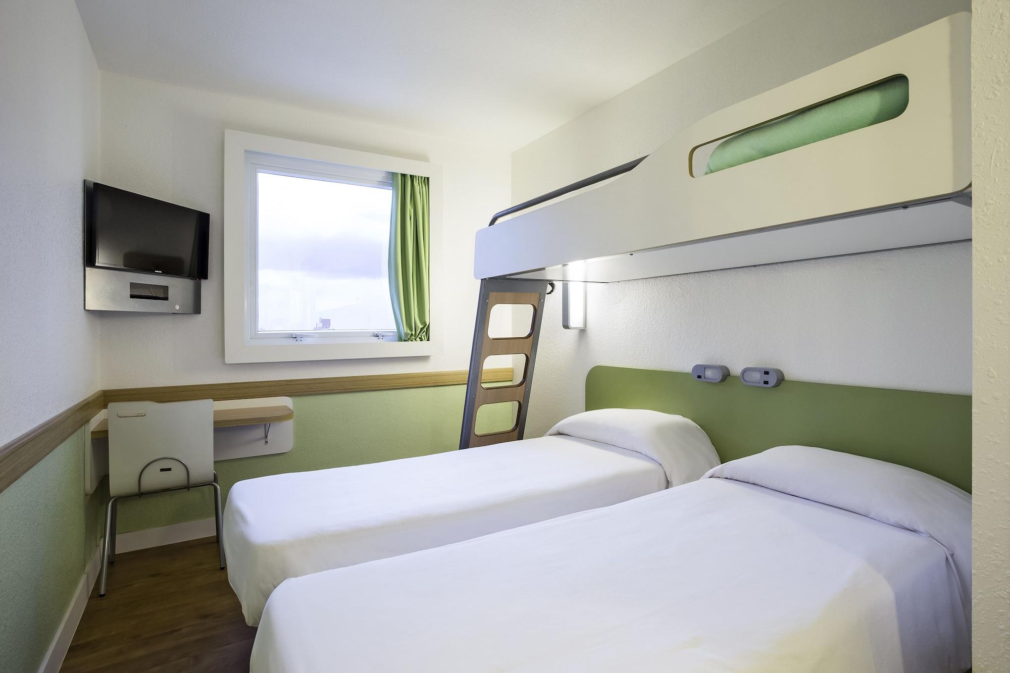 Ibis Budget Tours Nord Luaran gambar