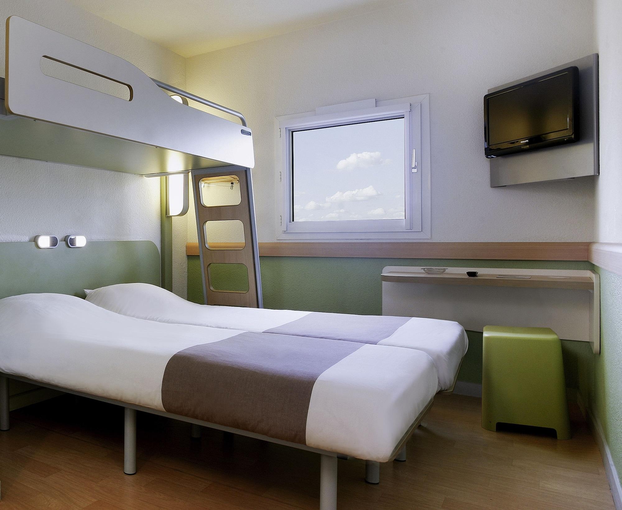Ibis Budget Tours Nord Luaran gambar