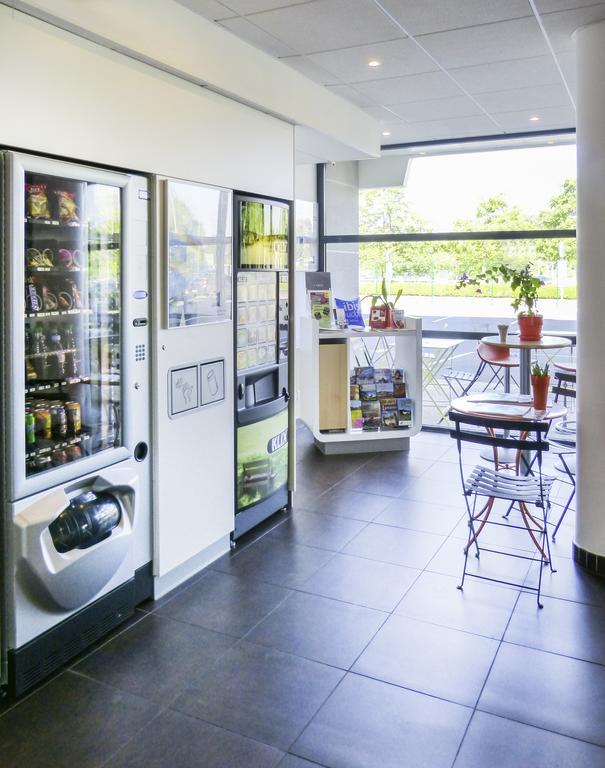 Ibis Budget Tours Nord Luaran gambar